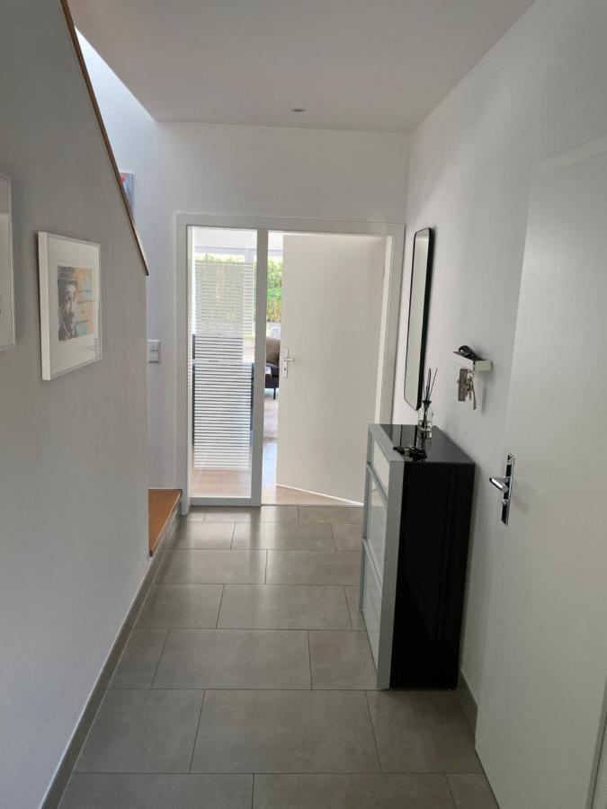 Ruhiges Und Schones Zimmer Nr 1 In Leer Nuttermoor Exterior photo